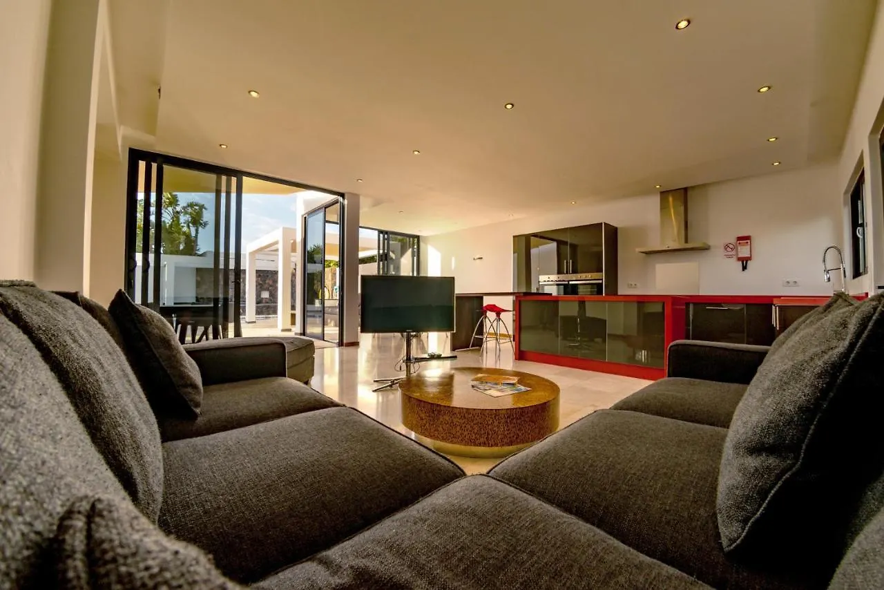 Casa Chani With Heated Pool In El Roque Cotillo 0*,  Spanje