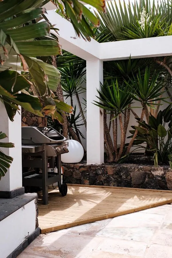 Villa Casa Chani With Heated Pool In El Roque Cotillo